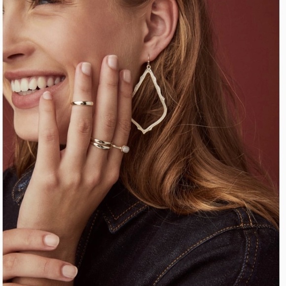 Kendra Scott Gold Sophee Earrings - Picture 3 of 3